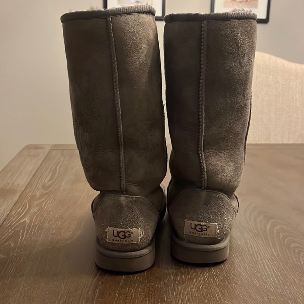 ❄️ UGG Classic Tall ❄️